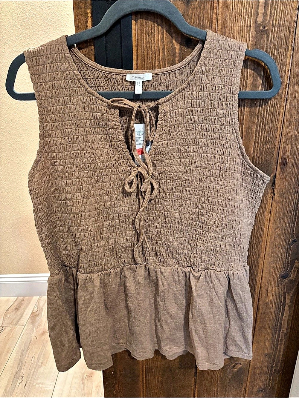 Maurice’s Smocked Sleeveless Peplum Top in Brown Size Large